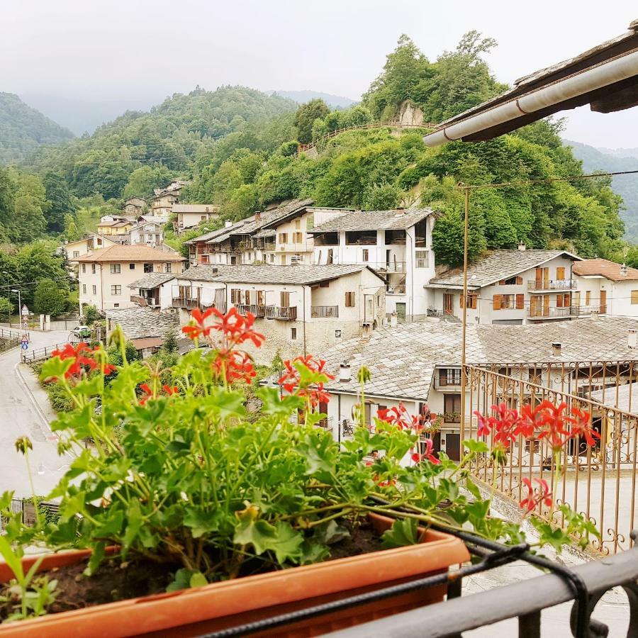 La Ca' d' Rina Casa Vacanze Melle Esterno foto
